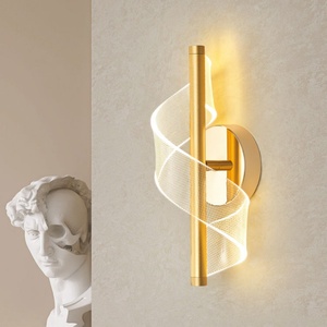 Lampe murale LED moderne créative en forme de vis pour salon, applique murale design personnalisée en acrylique pour chevet, nouveauté 2024 - Product Image 3