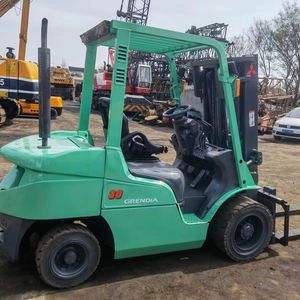 Chariot élévateur diesel d'occasion Mitsubishi d'origine japonaise de 3 tonnes avec une capacité de 2000 à 3000 kg, garantie d'un an, <span class=keywords><strong>prix</strong></span> attractif à vendre - Product Image 4