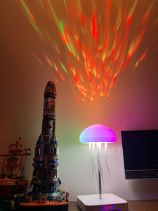 Lampe d'Ambiance LED Méduse Premium avec Projecteur d'Ondulations Aquatiques, Haut-Parleur Bluetooth et Musique Apaisante à <span class=keywords><strong>Bruit</strong></span> Blanc <span class=keywords><strong>pour</strong></span> un Sommeil Amélioré - Product Image 4