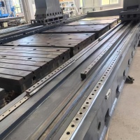 Centre d'usinage à portique 3 axes WEIDA GMC-25P d'occasion, grande table, fraiseuse CNC pour la fabrication de moules