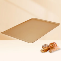 MIXWARES Plaque de cuisson carrée en aluminium doré pour la maison et la cuisine, 58x40cm - Plaque antiadhésive pour gâteaux, biscuits et pâtisseries, compatible four