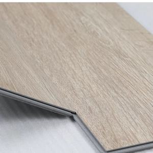 Revêtement de sol en <span class=keywords><strong>vinyle</strong></span> texturé en bois SPC durable de qualité supérieure Système de clic facile à installer Imperméable résistant à l'humidité en PVC - Product Image 3