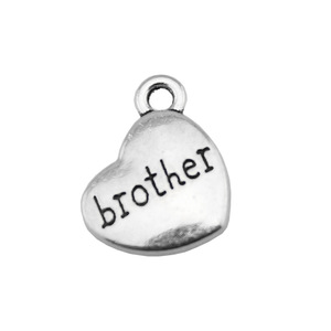 Breloque Cœur avec Inscription « Frère » 15x18mm en Alliage de Zinc Argent Vieilli pour Souvenir d'<span class=keywords><strong>Anniversaire</strong></span> d'Frère ou Sœur - Product Image 3