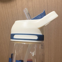 Bouteille d'eau portable OEM/ODM en plastique transparent résistant aux hautes températures de 450 ml/550 ml avec paille pour l'extérieur