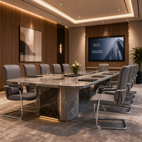 Chaise de bureau exécutive moderne à dossier haut en cuir pivotante avec appui-tête ergonomique et soutien lombaire