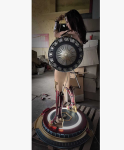 Estatua de Resina de Mujer Maravilla de Tamaño Real de Alta Gama, Figura de Resina de la Personaje de la Película de DC, Mujer Maravilla, Busto Decorativo - Product Image 3