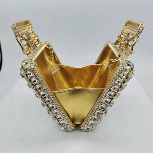 Amiqi MRY129 borsa <span class=keywords><strong>da</strong></span> sera con strass all'ingrosso di cristallo per feste formale a forma di bottiglia di profumo di diamanti borsa fatta a mano - Product Image 2