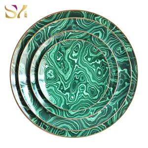 Contemporary Chic Mexican Restaurant Green Ceramic Charger Plate Gold Rim Eco-Friendly Bone China Dinner Plates Giveaways
