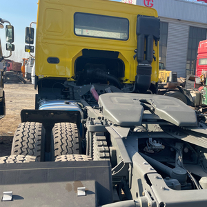 <span class=keywords><strong>Camion</strong></span> benne d'occasion Howo Sinotruck 6x4 371 CV pour travaux de rénovation - Product Image 5