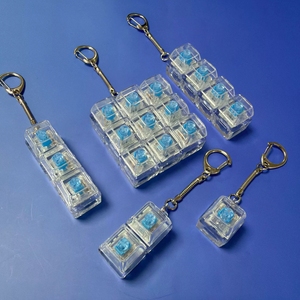 Llavero Fidget Personalizado con Tecla de Botón, 1/2/<span class=keywords><strong>3</strong></span>/4/9 Teclas, Juguetes de Descompresión <span class=keywords><strong>para</strong></span> Teclado, Patrón Rectangular DIY, Alivio del Estrés, Pasatiempo - Product Image 2