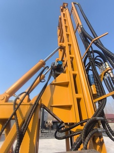 Voertuig Gemonteerde Diesel Waterput Boorplatform Modderpomp Met Grootschalige Boorapparatuur Max.400M Boordiepte - Product Image 4