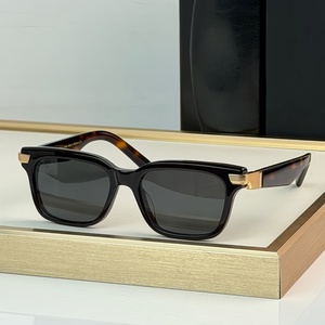 Óculos de Sol de Alta Qualidade MAY LOYAL para Mulheres, Óculos de Designer Clássicos Punk Luxuosos em Acetato UV400 com Caixa - Product Image 5