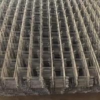 Clôture de construction en acier inoxydable galvanisé à trous carrés soudés de 0,4 à 3,0 mm SS304 SS316