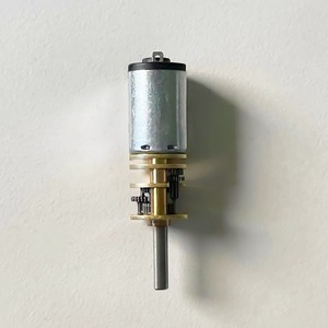 Motorreductor M20 con Eje de 10 mm y 36 V para Kits de Robótica - Product Image 5