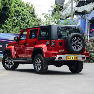 BAIC BJ40 d'<span class=keywords><strong>occasion</strong></span> 2017, conduite à gauche, <span class=keywords><strong>SUV</strong></span>, essence, transmission <span class=keywords><strong>automatique</strong></span> - Product Image 3