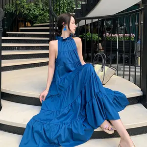 Boutique Wholesale 2023 Summer New Cool Style French Style Temperament Goddess Hanging Neck Holiday Dress