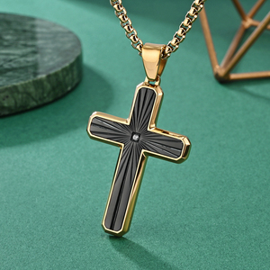 Collar con Colgante Cristiano de los Celtics, Resistente al Agua, Collar con Cruz de Jesús, Acero Inoxidable Plateado, Venta al por Mayor - Product Image 5