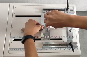 GB/T 37635 Testeur de <span class=keywords><strong>fatigue</strong></span> des bandes élastiques pour évaluer la résistance à la <span class=keywords><strong>fatigue</strong></span> des bandes élastiques - Product Image 6