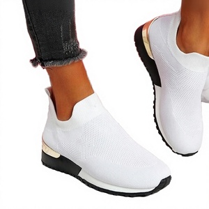 Baskets de sport décontractées pour femmes, grande taille, en maille respirante, légères, imperméables, antidérapantes, style coréen, printemps - Product Image 2