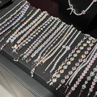 Bracelet tennis de luxe en argent plaqué or avec zircon rond taille brillant motif floral, tendance et haut de gamme, idéal comme cadeau