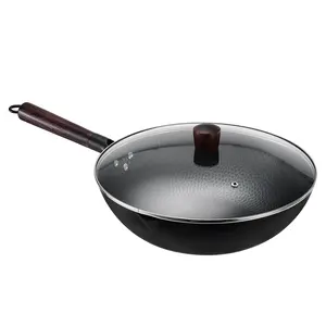 Giá Rẻ Sản Xuất Tại Trung Quốc Wok Tay Rèn Gang Chảo Với Nắp