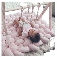 Tapis de jeu en coton biologique non toxique, couverture pour ramper, taies d'oreiller et coussins fonctionnels tricotés