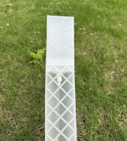 Poteaux modulaires en mousse en plastique de 17 pouces de hauteur pour plantes auto-arrosantes avec finition par injection empilables pour la maison et le jardin