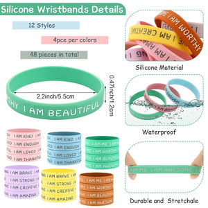 سوار مطاطي عالي الجودة مخصص بالرسائل أو الشعارات سوار من السيليكون متعدد الفينيل مخصص - Product Image 2