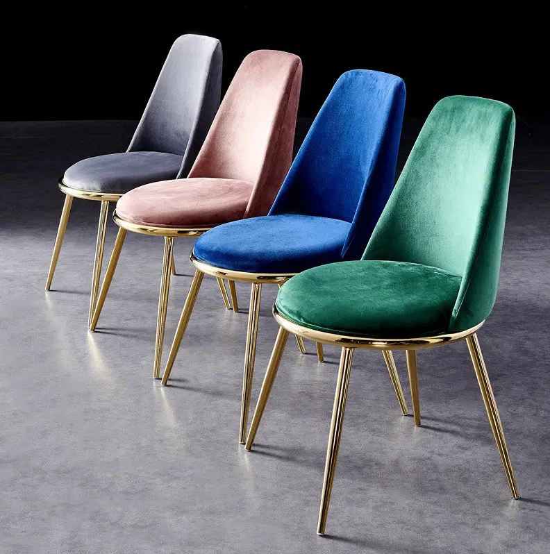 Venta al por mayor moderna nórdica de lujo suave y cómoda silla de comedor de terciopelo sillas de sala de estar