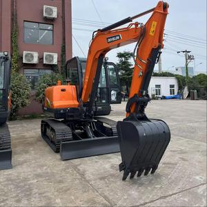 รถขุดขนาดเล็ก Doosan DX60 มือสอง สภาพดี น้ำหนักใช้งาน 6 ตัน - Product Image 1