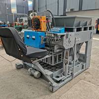 Machine de fabrication de blocs creux et de pavés en béton, automatique, personnalisable, à haut rendement, très demandée pour les projets de construction