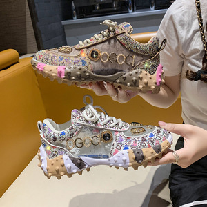 Nuova Tendenza 2025 della European Station: Sneakers Casual da Donna con Suola Spessa e Decorazioni in Diamanti, Stile Dad Shoes Invernale - Product Image 4