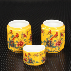 Set di Ciotole in Ceramica per Alimentazione Uccelli, per Fringuelli, Canarini, Pappagalli, Tre Pezzi con Supporto per Posatoio - Product Image 6