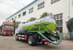 Camion de pompage de boue à transmission manuelle à moteur diesel pour le nettoyage des canalisations municipales Dragage Monopole - Product Image 2