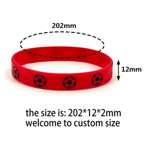 Youmigift Vente en gros de bracelets en silicone personnalisés à bas prix, bracelets de sport de football avec logo imprimé, bracelets en caoutchouc personnalisés - Product Image 3