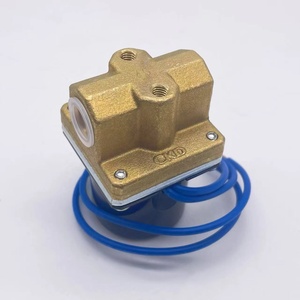 Électrovanne pneumatique à action directe CKD 2 ports Rc1/4, série AB21, modèle AB21-02-5 - Product Image 2