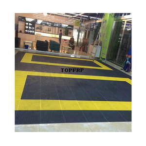 Suelo de Vinilo de Diseño Moderno para Garaje o Lavadero, Loseta de Plástico PP de Instalación Rápida, Solución de Diseño Gráfico - Product Image 1
