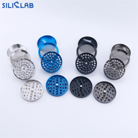 Personalisierter Logo Metallgrinder Rauchzubehör 4-Schicht-Kräutermühle Set Mahl- & Drehzubehör