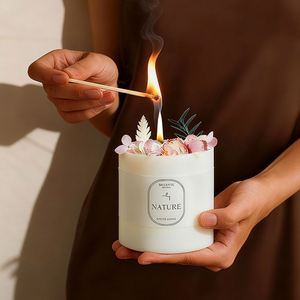 Handmade Eco-friendly Customizable logo Candle Gift <b>Box</b> with Dried Flowers Suitable Valentine's Day and New Year Welcome Gift - Product Image 6