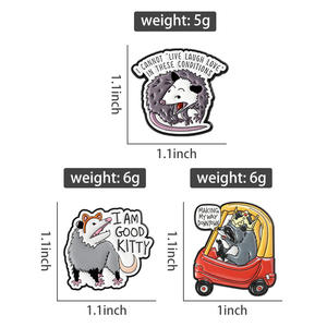 Pin de Esmalte Divertido de Opossum con Diseño de Gato, Estilo 'I AM Good Kitty', Opossum Conduciendo, Caminando por la Ciudad, Broche, Insignia de Solapa, Joyería, Regalo para Amigos - Product Image 6