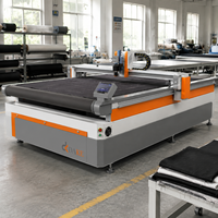 Machine de découpe automatique de tissus à couteau oscillant CNC pour le coton, le denim, le polyester, le lin, les textiles tricotés et les matériaux vestimentaires