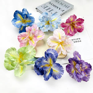 Fleurs artificielles de style jardin Monet pour couronnes florales DIY et coiffes de fête à thème mariage - Product Image 2