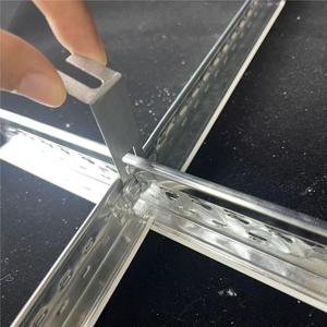 Système de plafond suspendu <span class=keywords><strong>acoustique</strong></span> ignifuge au design moderne, grille en acier, profilés en acier galvanisé, composants de grille de plafond - Product Image 1