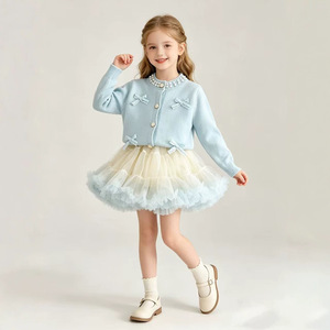 Cardigan Casual <span class=keywords><strong>in</strong></span> Pizzo Lavorato a Mano con Fiocco Piccolo e Gonna Tutu <span class=keywords><strong>in</strong></span> <span class=keywords><strong>Tulle</strong></span>, Set Due Pezzi Autunno Inverno per Bambine - Product Image 2