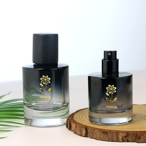 Bouteille de <span class=keywords><strong>parfum</strong></span> vide rechargeable pour hommes de couleur dégradée Botol 30ml atomiseur de Cologne cylindrique bouteille de <span class=keywords><strong>parfum</strong></span> en verre de pulvérisation ronde - Product Image 5
