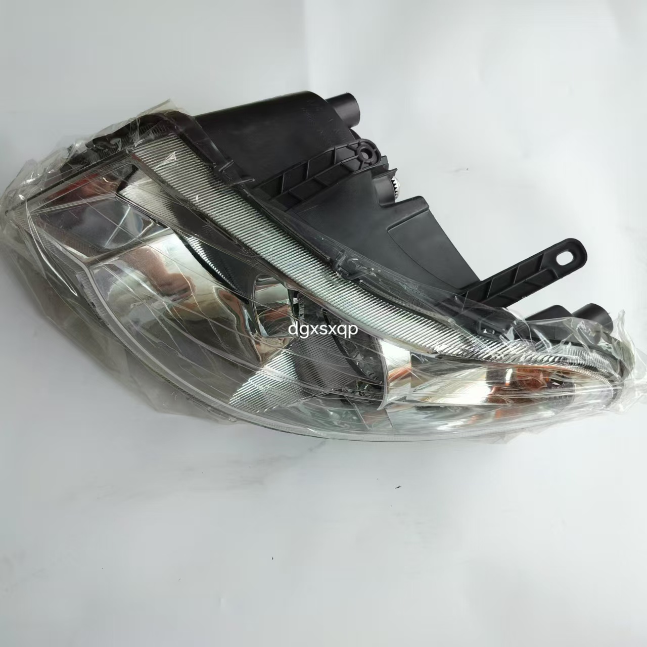 Efficient Car Parts Durable Long Life Car  Front Headlights Headlamp for Wuling HongGuang Auto Parts Image 3