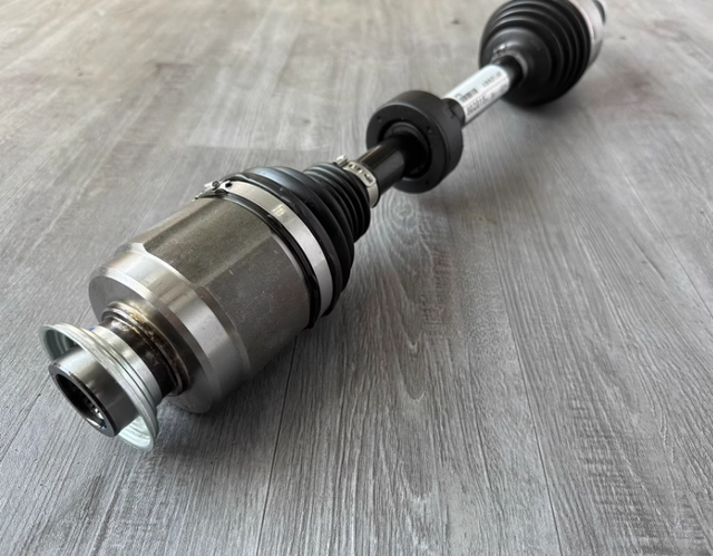 CV Axle Drive Shaft for Honda Accord CP1/CR1/CM5/2.0 2.4 3.5