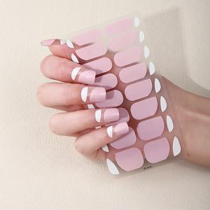 En gros 3D Auto-Adhésif Gel Ongles Wraps Vente à Chaud Polonais <span class=keywords><strong>Film</strong></span> Ongles Autocollants Pleine Couverture <span class=keywords><strong>De</strong></span> Noël Bronzage Laser En Plastique - Product Image 2