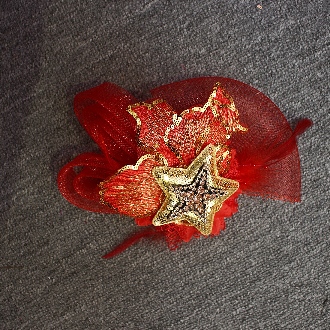 Red headdress