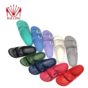 Sandalias de moda EVA con dos tiras, chanclas, colores personalizados, hebilla ajustable, impermeables, casuales - Product Image 2